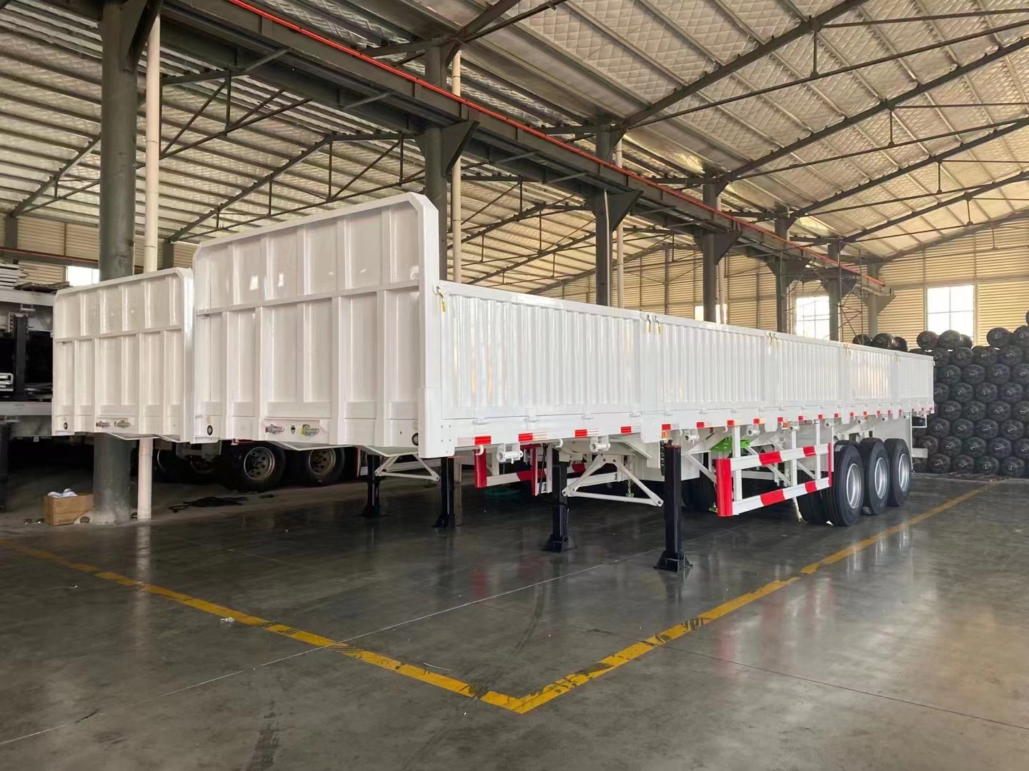 CHAOYANG sidewall semi trailer-08.jpg